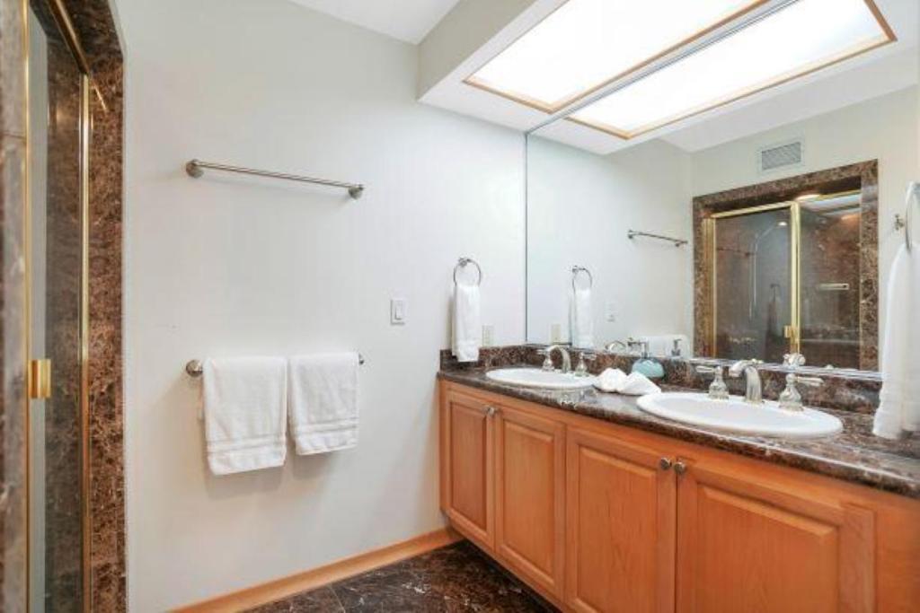 Luxury 2-Story Oceanfront Condo W/ Views & Pool Wailua  Exterior photo
